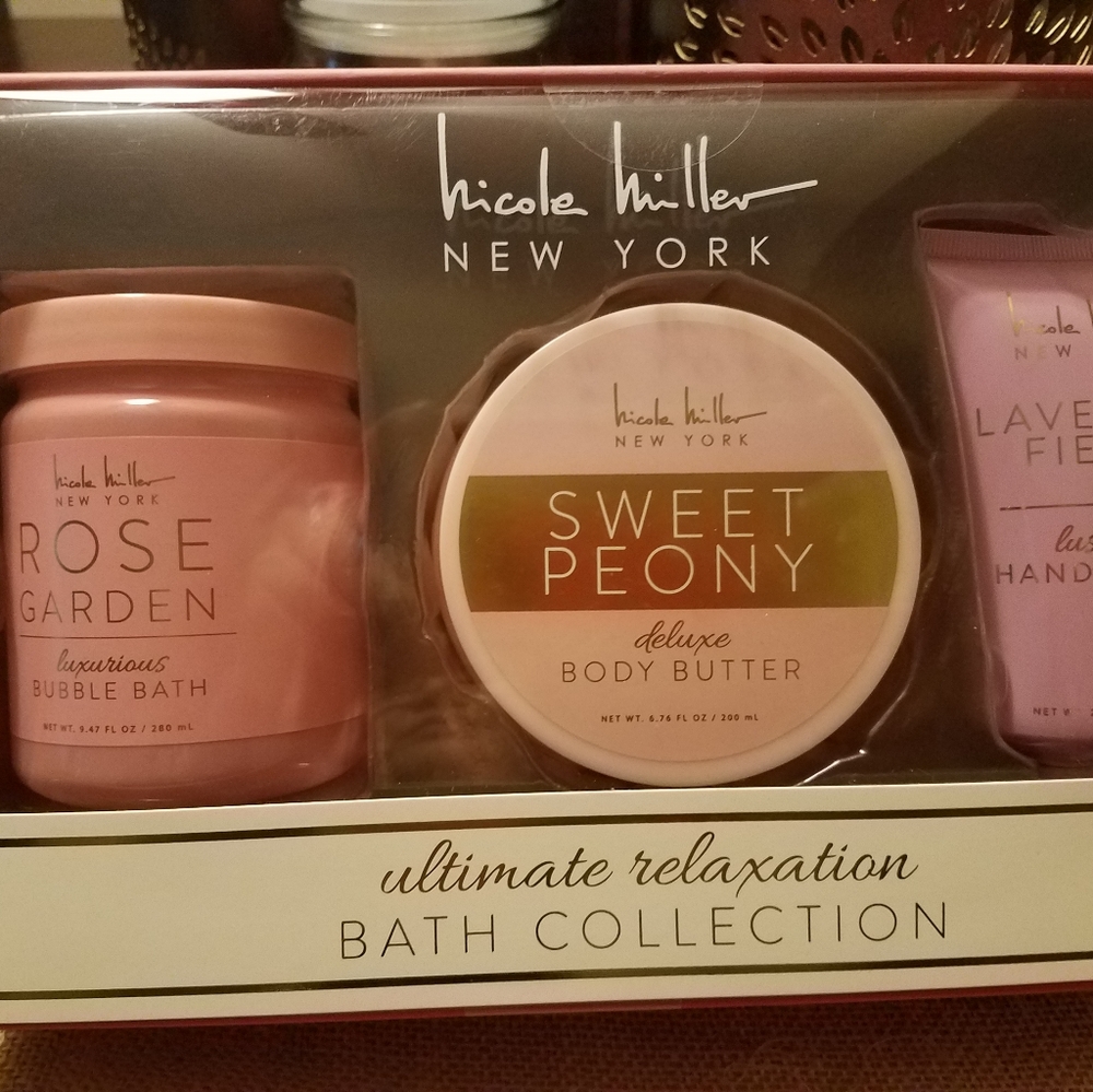 Bath collection